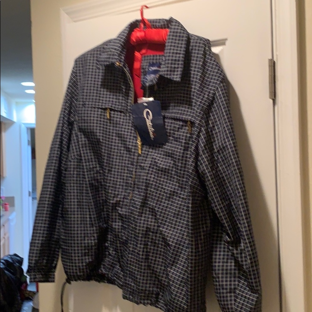Catalina wind breaker. Size Large. BNWT